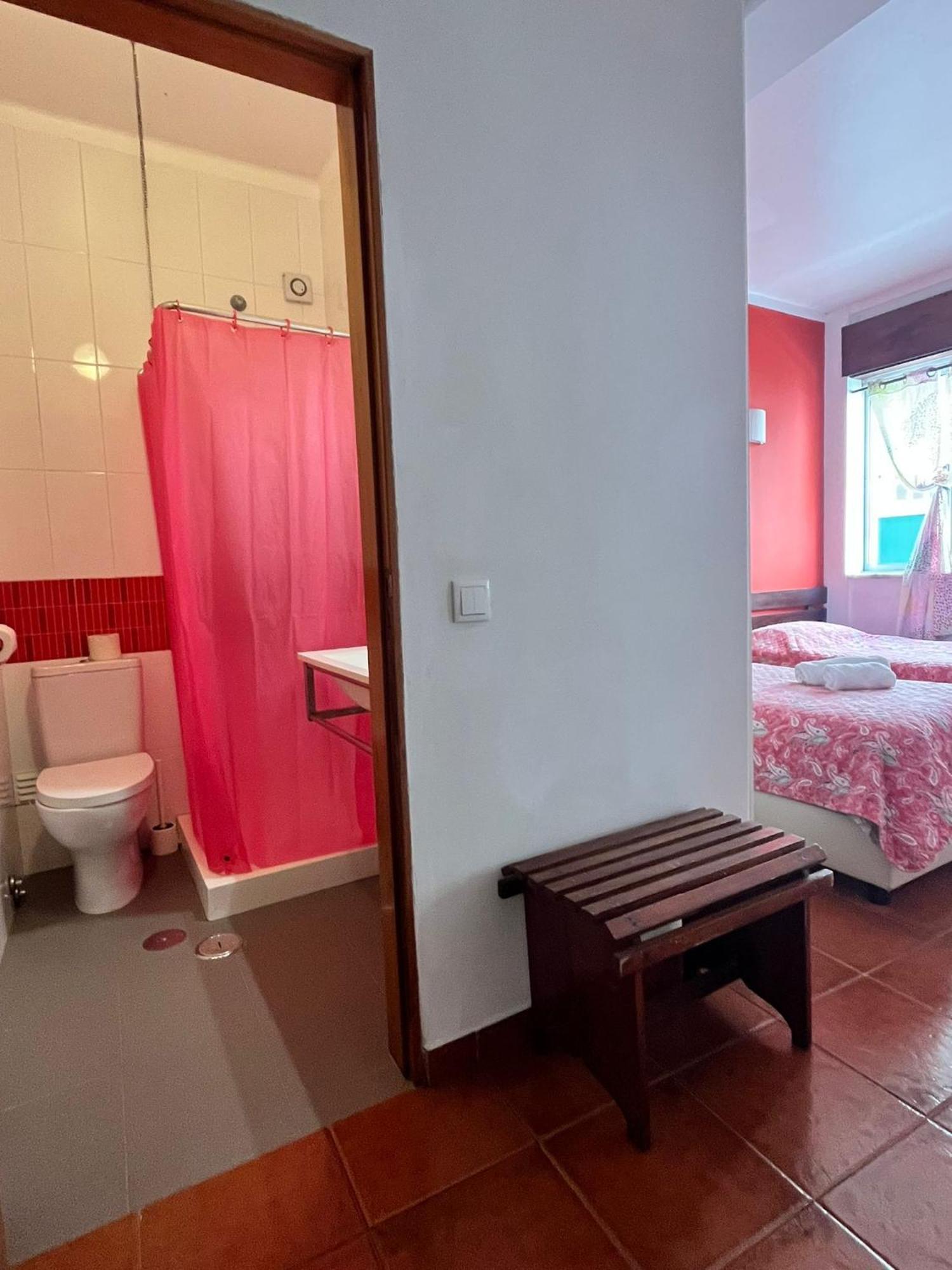 Hotel Residencia Aviz Peniche Pokoj fotografie